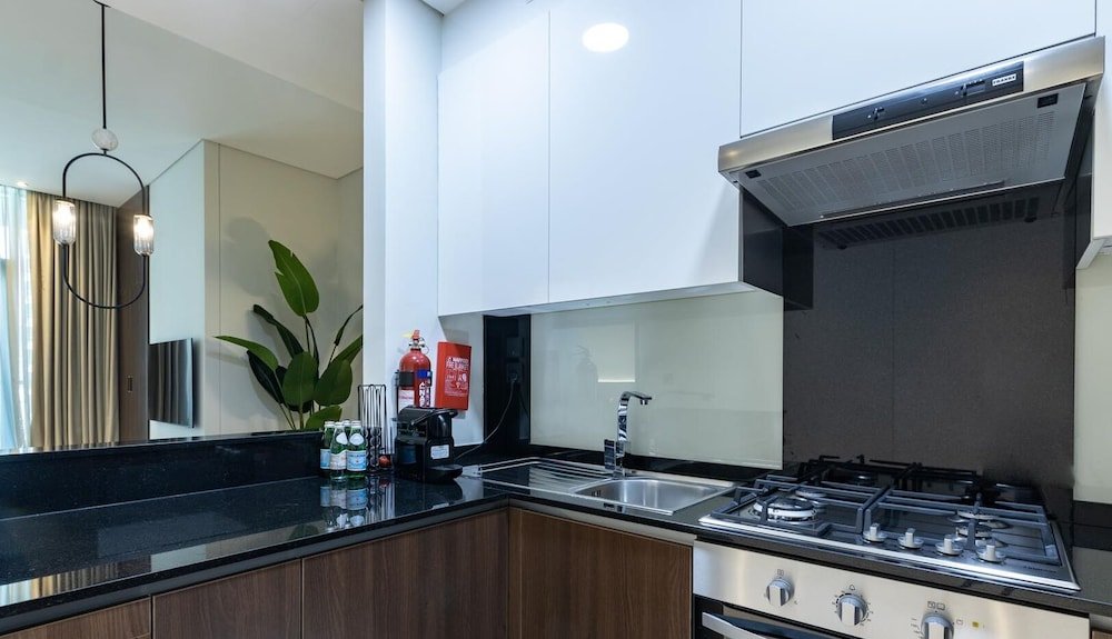 Дубай: Homesgetaway - 1BR in J One Residence