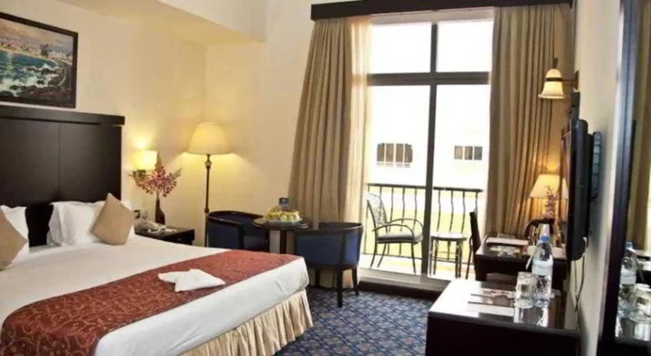 Дубай: Regent Beach Resort