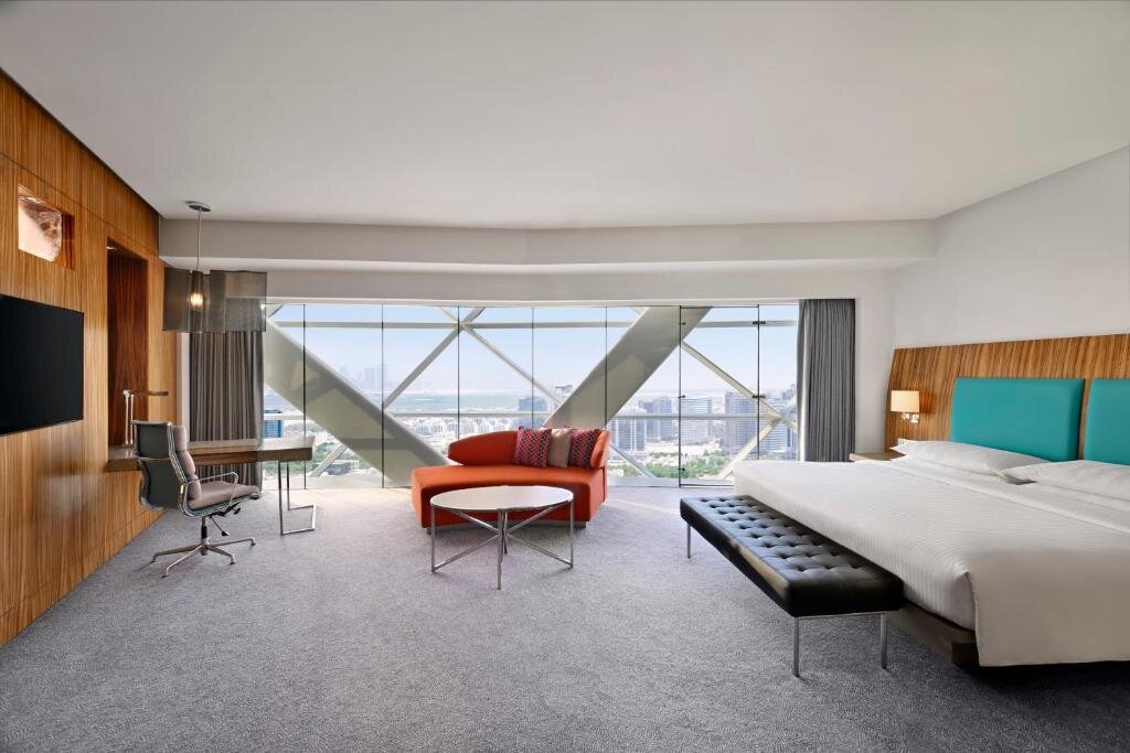 Абу-Даби: Andaz Capital Gate Abu Dhabi, By Hyatt