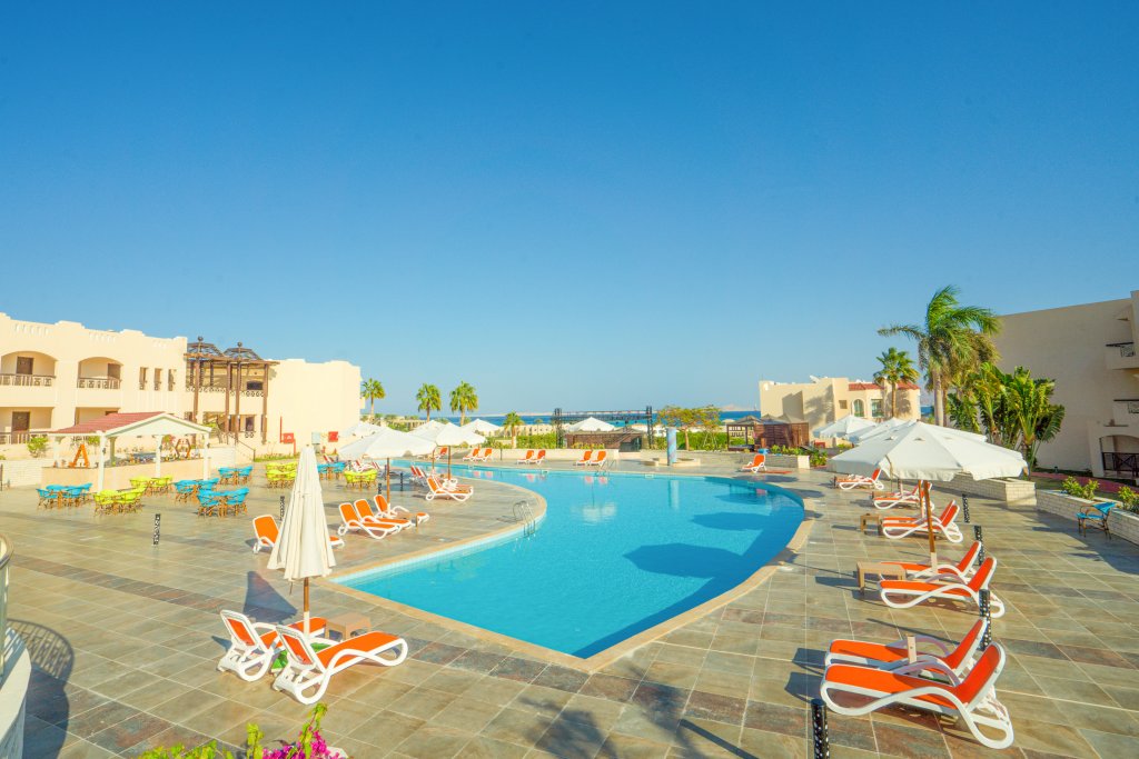 Шарм-эш-Шейх (Шарм-эль-Шейх): Ivy Cyrene Sharm Hotel