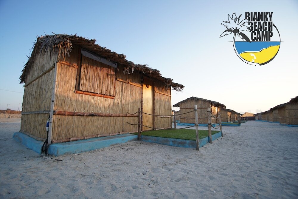 Аджман: Отель Bianky Beach Camp