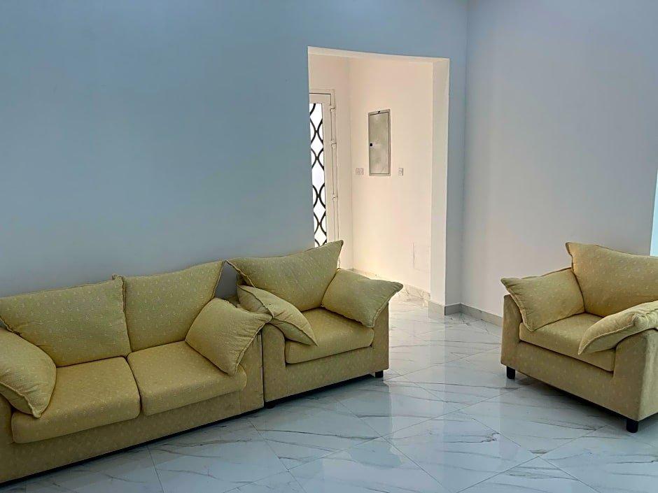 Аджман: Modern Villa in Ajman 5master rooms