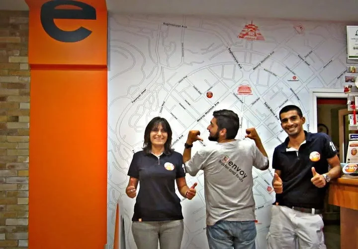 Ереван: Envoy Hostel & Tours
