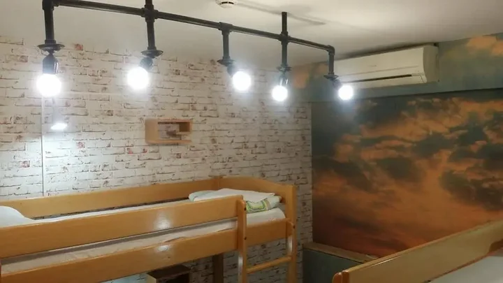 Ереван: Envoy Hostel & Tours