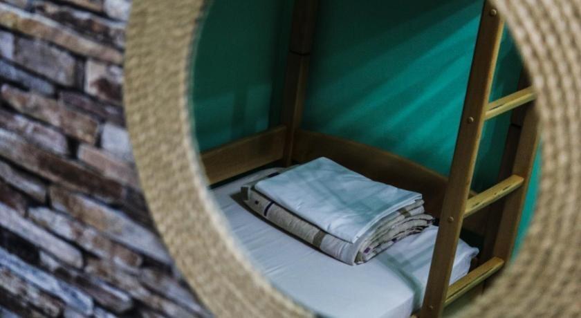 Ереван: Envoy Hostel & Tours
