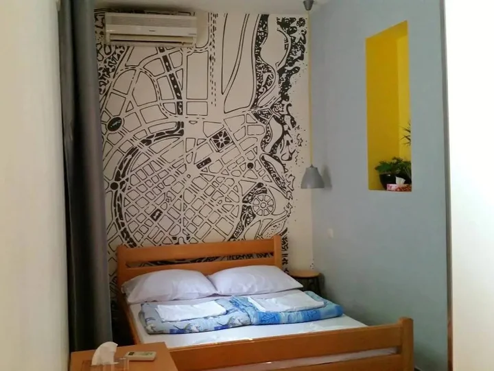 Ереван: Envoy Hostel & Tours