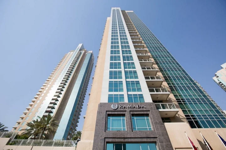 Дубай: Отель Ramada by Wyndham Downtown Dubai