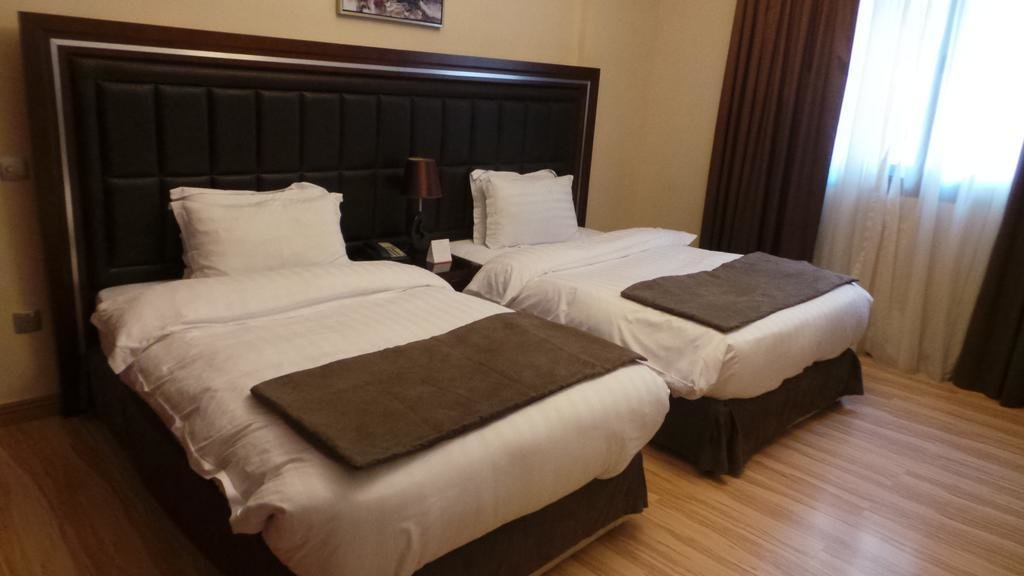 Дубай: Xclusive Maples Hotel Apartment