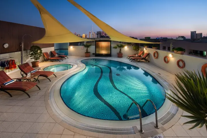 Дубай: Savoy Suites Hotel Apartment