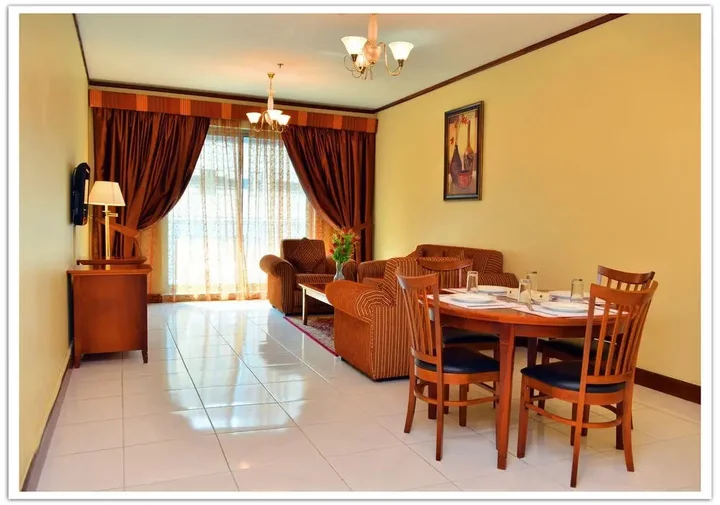Дубай: Desert Rose Hotel Apartments