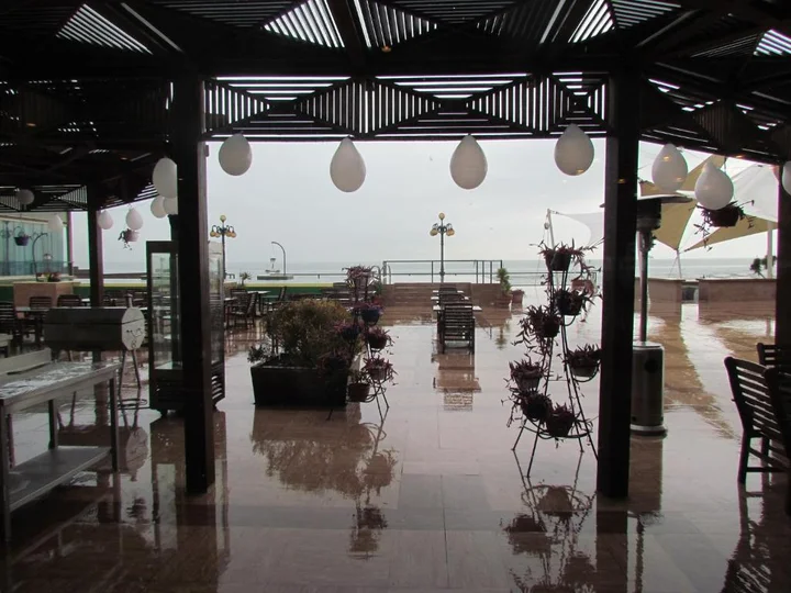 Баку: The Crescent Beach Hotel & Leisure Resort