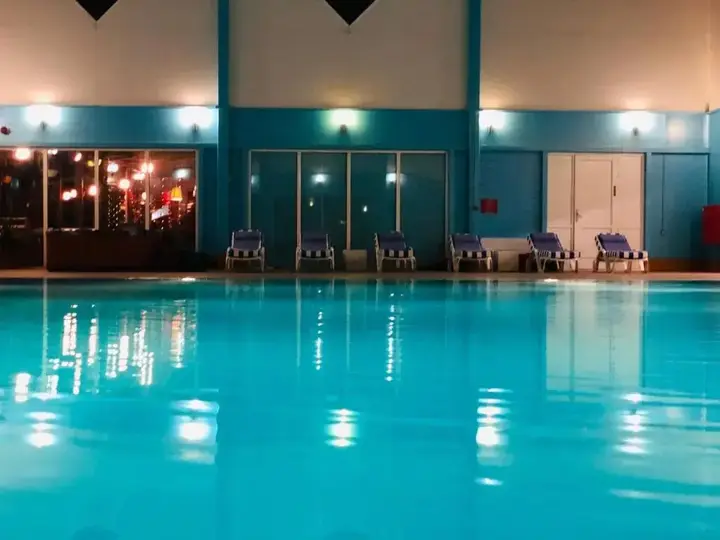 Баку: The Crescent Beach Hotel & Leisure Resort
