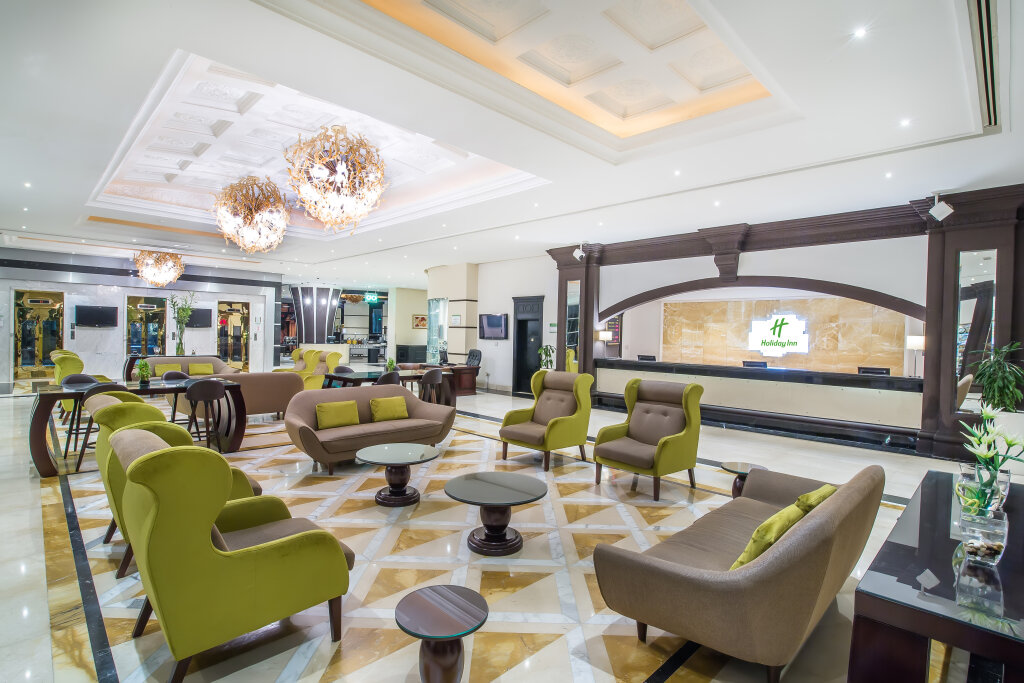 Дубай: Sunday Hotel Holiday International Dubai