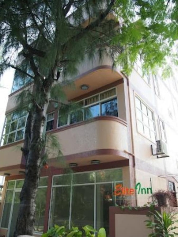 Хулхумале: Hotel Elite Beach Inn