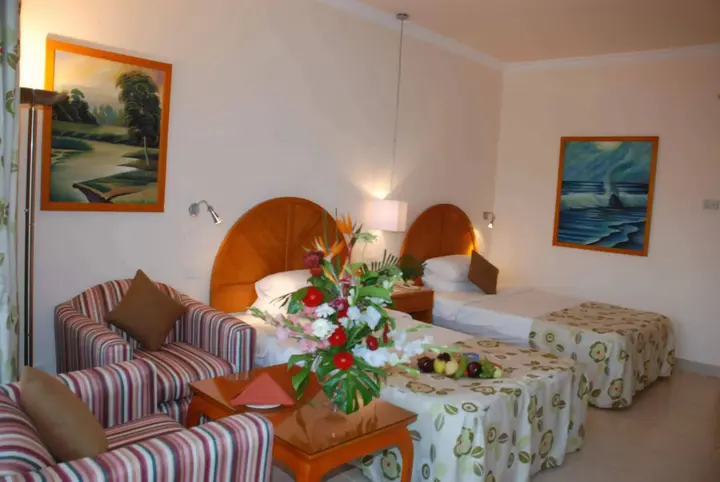 Шарм-эш-Шейх (Шарм-эль-Шейх): Отель Parrotel Beach Resort