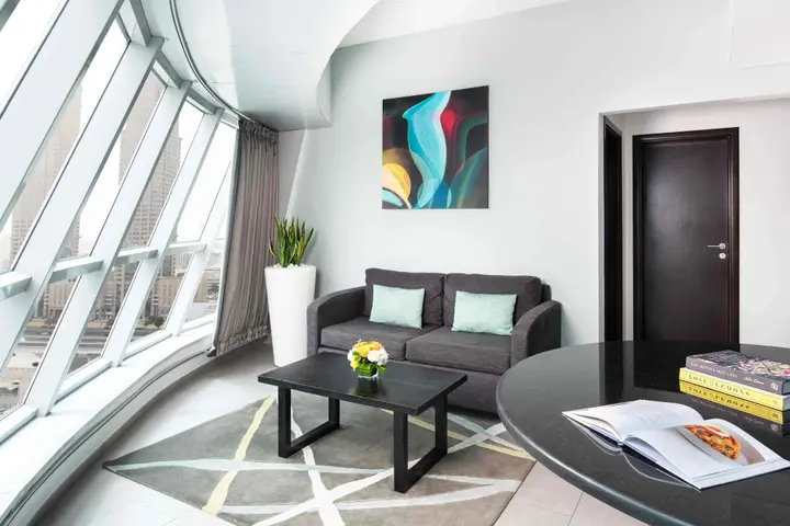 Дубай: Citadines Metro Central Dubai