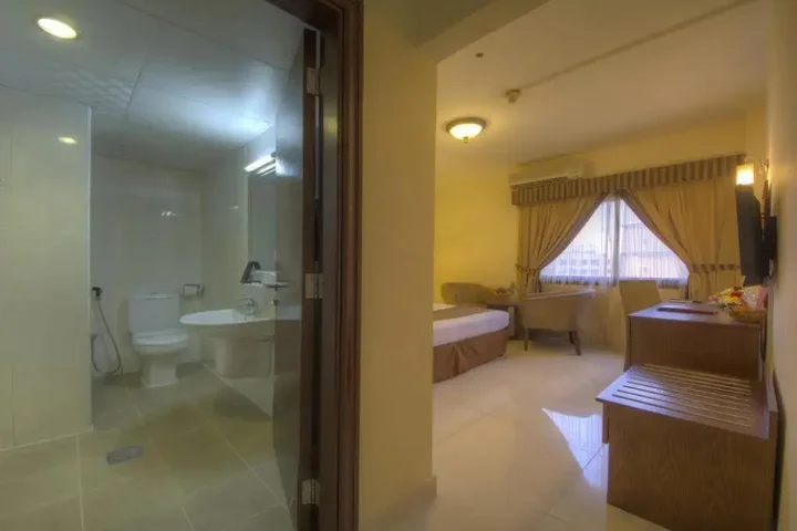 Дубай: Hyde Park Hotel