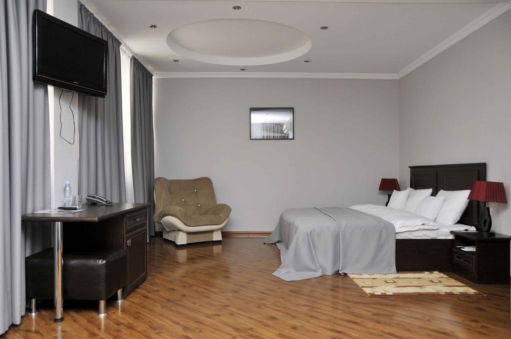 Кутаиси: Hotel Kolkha