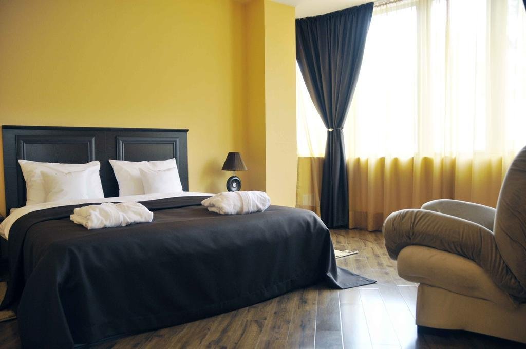 Кутаиси: Hotel Kolkha