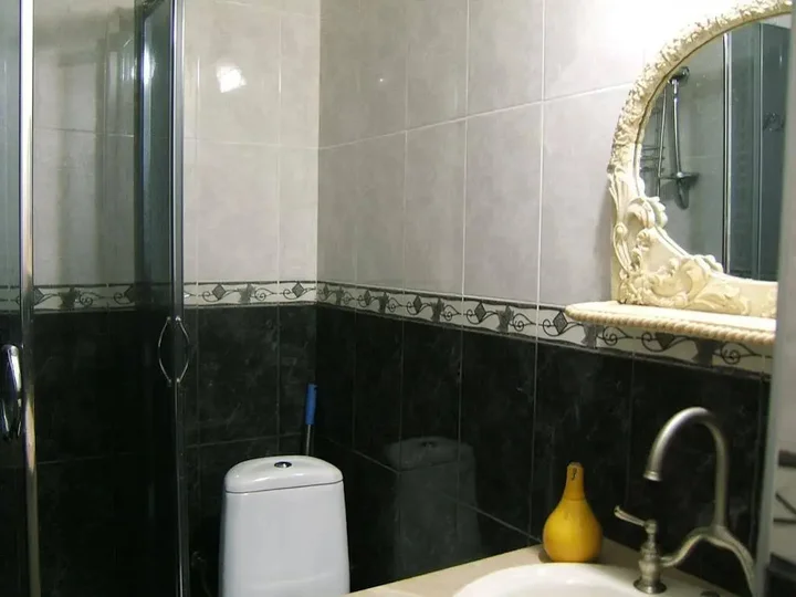 Тбилиси: Tinas Homestay