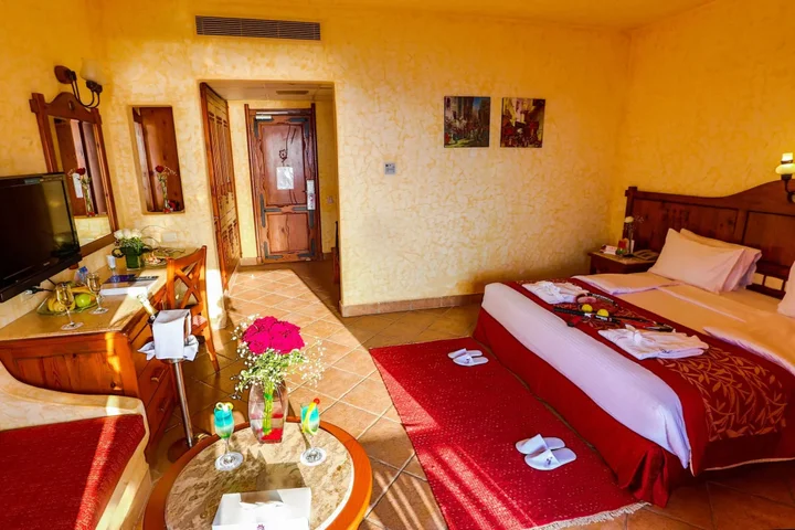 Шарм-эш-Шейх (Шарм-эль-Шейх): Charmillion Sea Life Resort