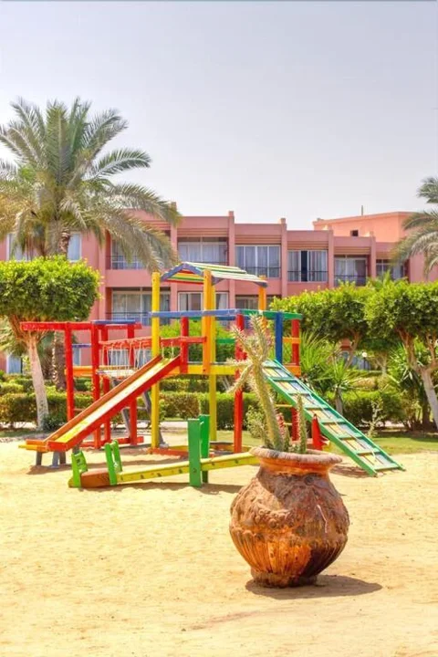 Айн-Сохна: Kefi Palmera Beach Resort El Sokhna - Family Only