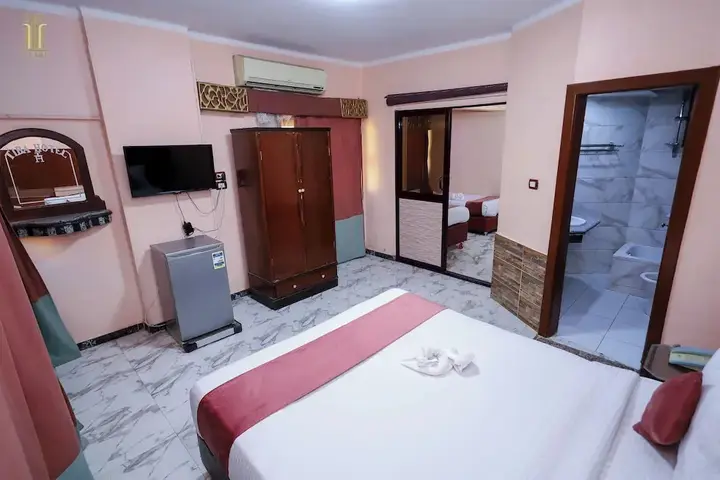 Асуан: Tiba Hotel