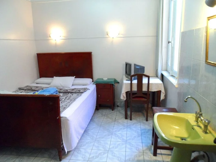 Александрия: Triomphe Hotel