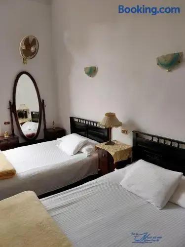 Александрия: Triomphe Hotel