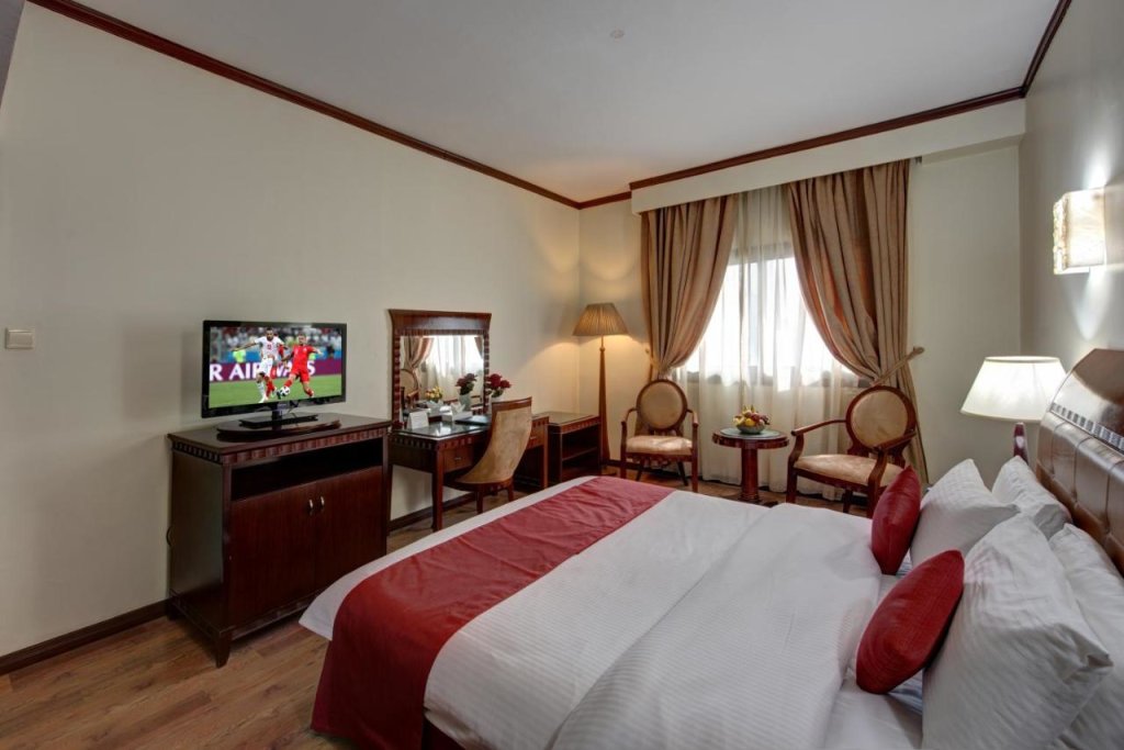 Шарджа: Sharjah Royal Tulip Hotel apartment