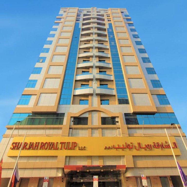 Шарджа: Sharjah Royal Tulip Hotel apartment
