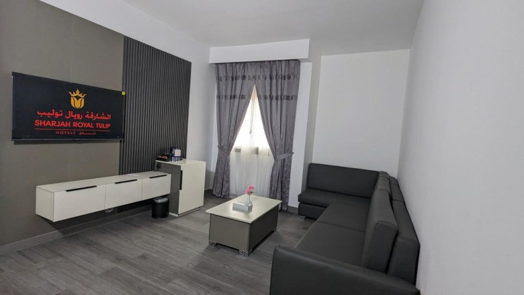 Шарджа: Sharjah Royal Tulip Hotel apartment