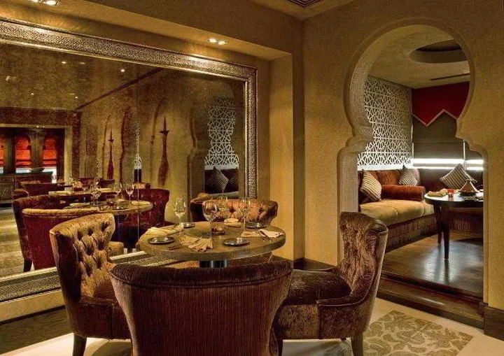 Дубай: Отель Four Points by Sheraton Sheikh Zayed Road