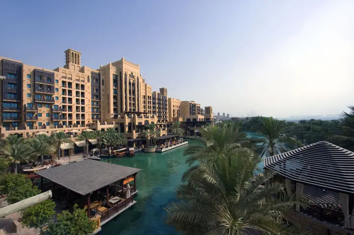 Дубай: Отель Jumeirah Mina Al Salam