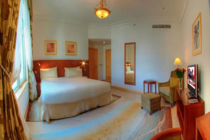 Дубай: Апарт-отель Royal Club at Palm Jumeirah