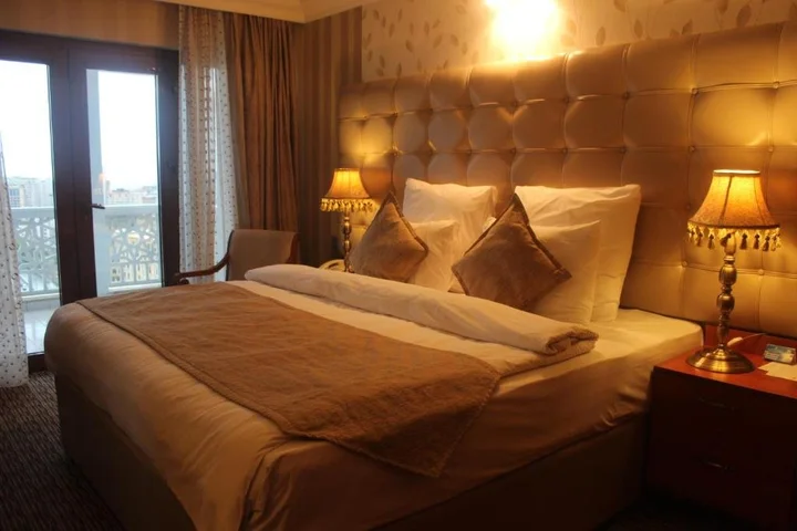 Баку: Отель Grand Hotel Europe