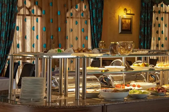 Баку: Отель Grand Hotel Europe