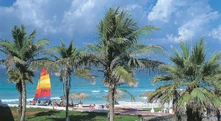 Шарджа: Lou'lou'a Beach Resort Sharjah