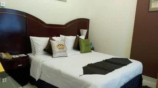 Шарджа: Royal Crown Suites