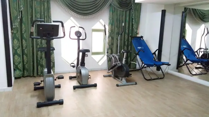 Шарджа: Royal Crown Suites