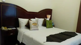Шарджа: Royal Crown Suites