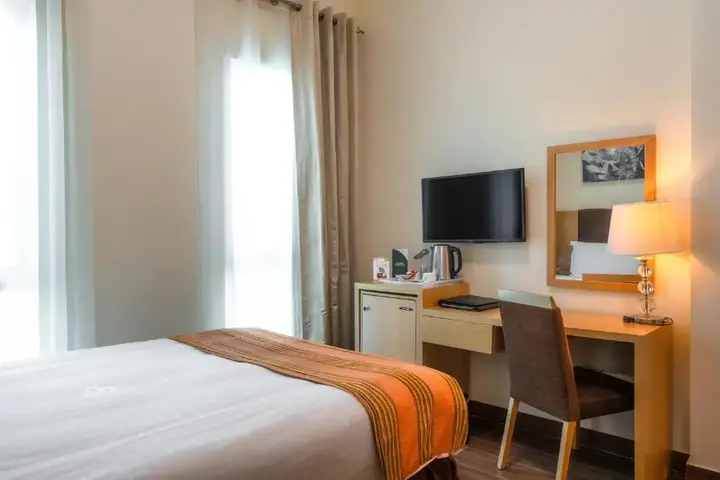 Дубай: Tamani Marina Hotel and Hotel Apartments