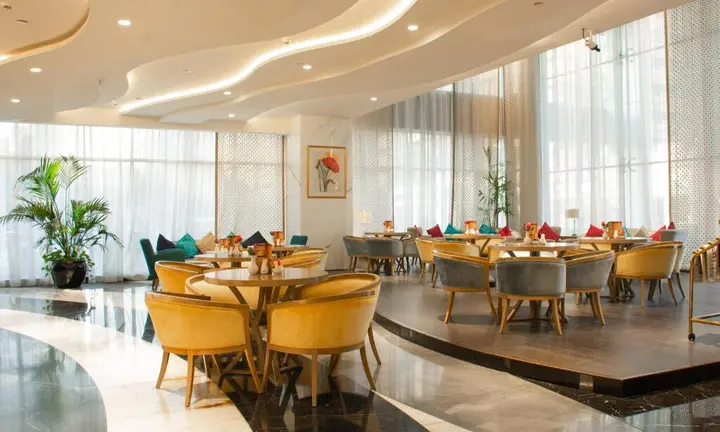 Дубай: Samaya Hotel Deira