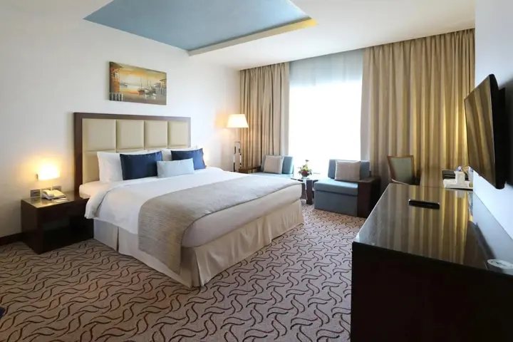 Дубай: Samaya Hotel Deira