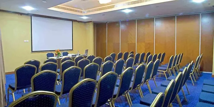Дубай: Chelsea Gardens Hotel Apartments