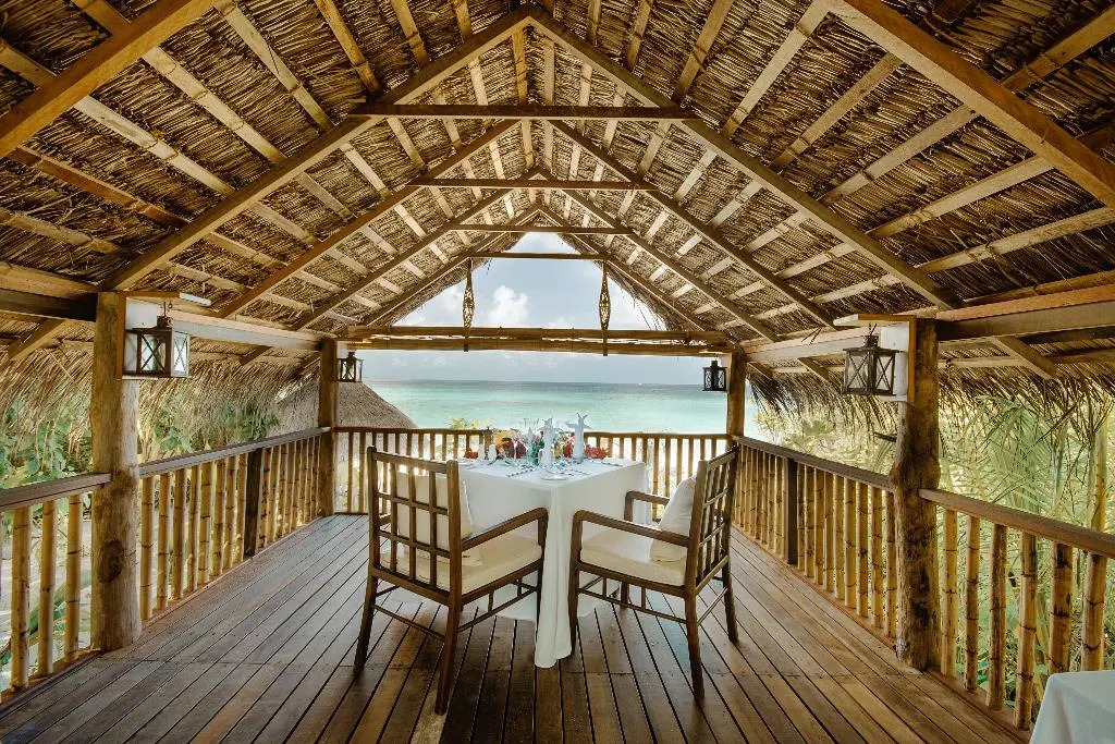 Северный атолл Мале: Makunudu Island