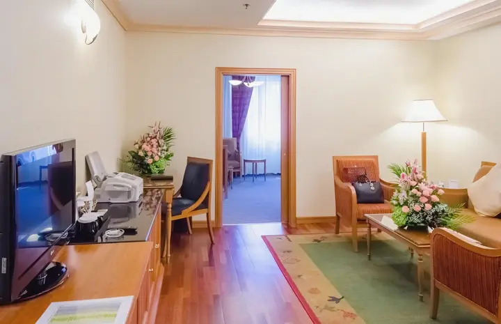 Дубай: Avenue Hotel Dubai