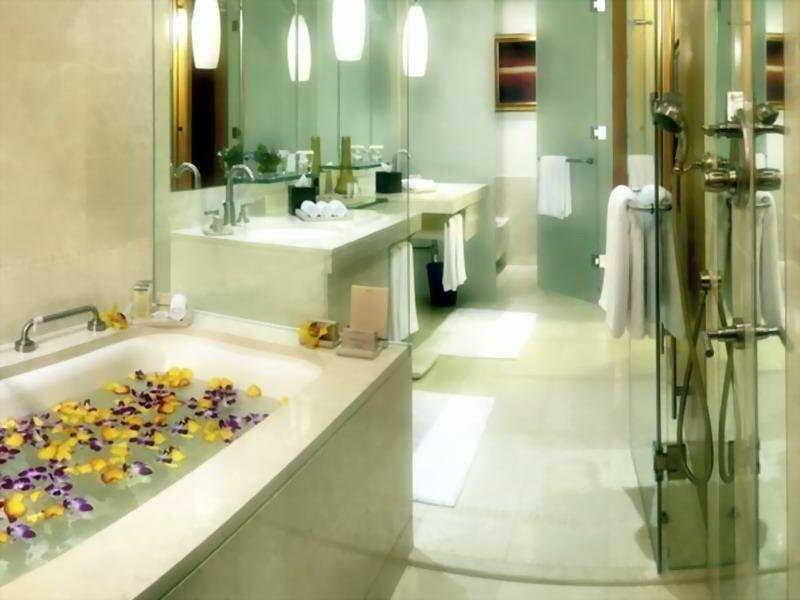 Дубай: The H Dubai