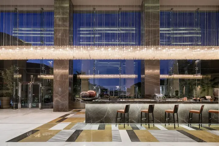 Каир: Dusit Thani LakeView Cairo