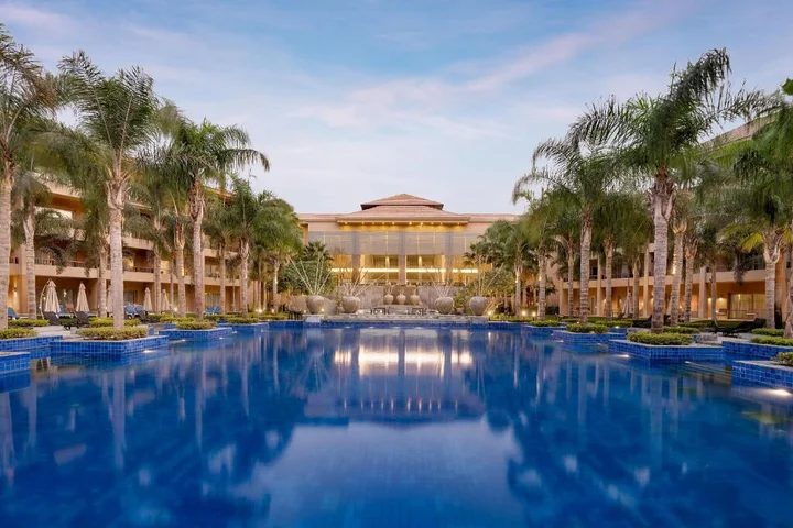 Каир: Dusit Thani LakeView Cairo